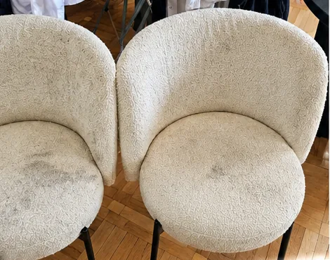 Fauteuils : tissus nettoyés, avant